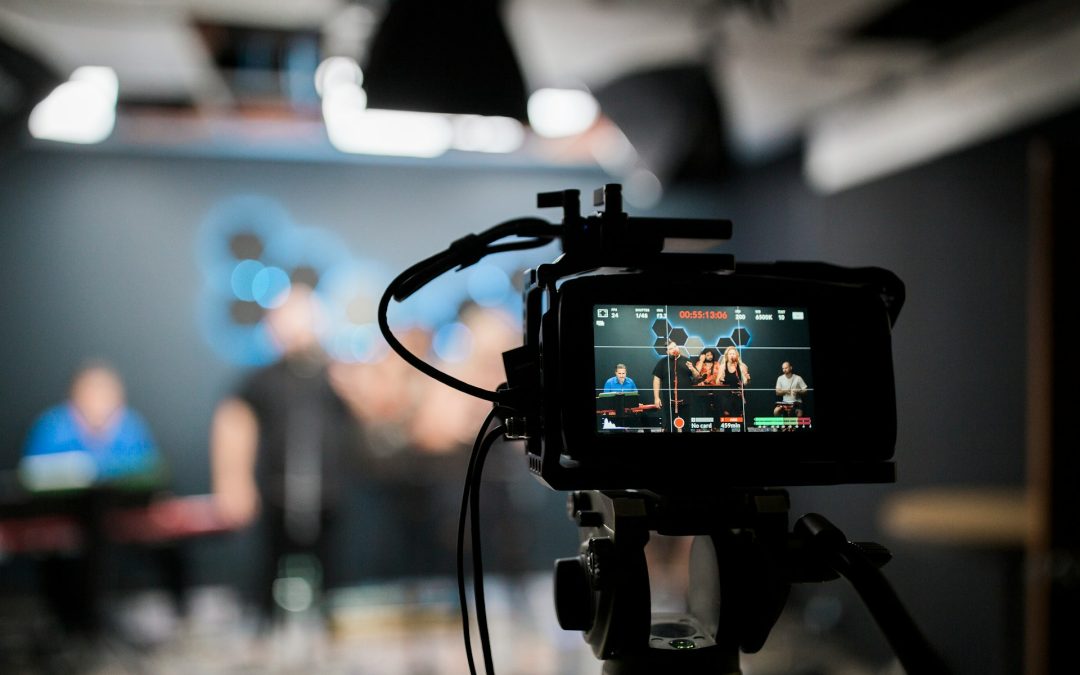 Why You Should Consider Vlogging Your Business